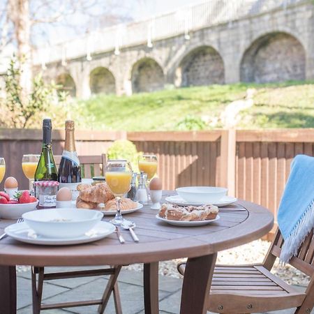 12 Pear Tree House Villa York Bagian luar foto