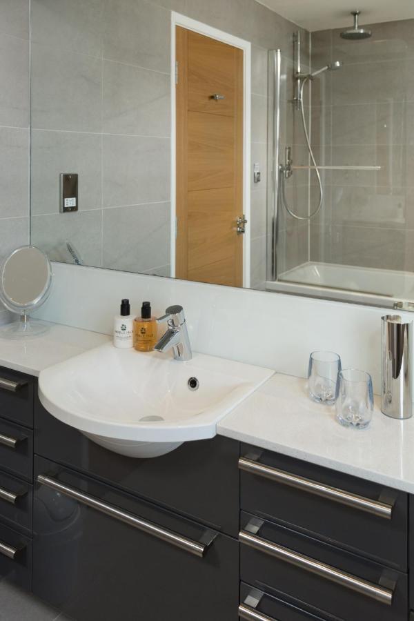 12 Pear Tree House Villa York Bagian luar foto
